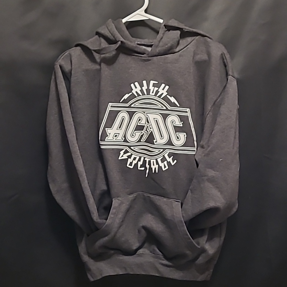 AC⚡️DC HIGH VOLTAGE HOODIE BLACK SIZE SMALL